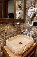 VISTA BOUTIQUE HOTEL