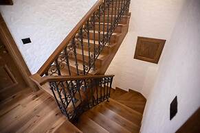 VISTA BOUTIQUE HOTEL