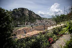 VISTA BOUTIQUE HOTEL