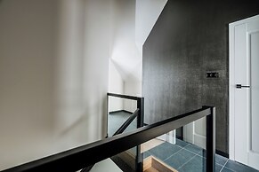 Crystal Pine Spa - LoftAffair Collection