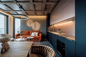 Crystal Pine Spa - LoftAffair Collection