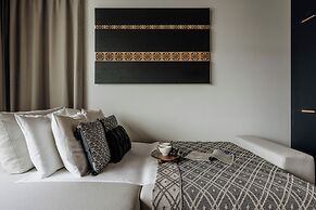 Crystal Pine Spa - LoftAffair Collection