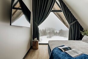 Crystal Pine Spa - LoftAffair Collection