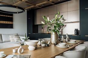 Crystal Pine Spa - LoftAffair Collection