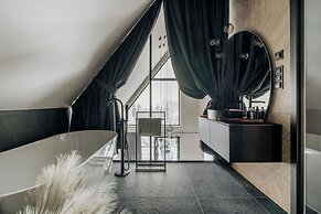 Crystal Pine Spa - LoftAffair Collection