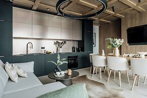 Crystal Pine Spa - LoftAffair Collection