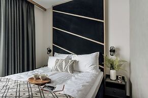 Crystal Pine Spa - LoftAffair Collection