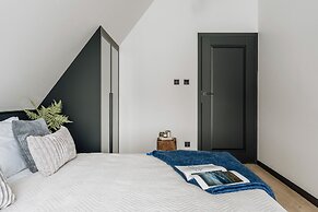 Crystal Pine Spa - LoftAffair Collection