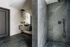 Crystal Pine Spa - LoftAffair Collection