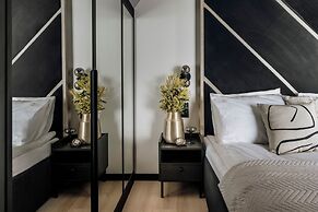 Crystal Pine Spa - LoftAffair Collection