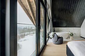 Crystal Pine Spa - LoftAffair Collection