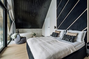 Crystal Pine Spa - LoftAffair Collection