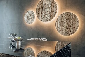 Crystal Pine Spa - LoftAffair Collection