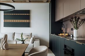 Crystal Pine Spa - LoftAffair Collection