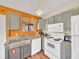 Greenbrier Woods 2 Bedroom Cabin
