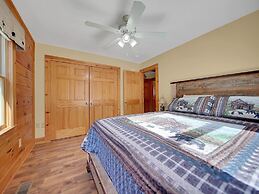 Greenbrier Woods 2 Bedroom Cabin