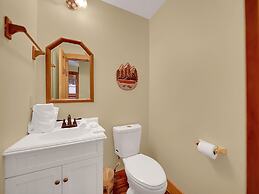 Greenbrier Woods 2 Bedroom Cabin