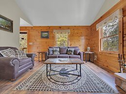Greenbrier Woods 2 Bedroom Cabin