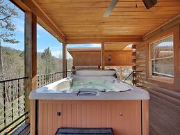 Greenbrier Woods 2 Bedroom Cabin