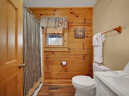 Greenbrier Woods 2 Bedroom Cabin