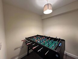 2br-sleeps6-parking-petsok-balcony-countryside