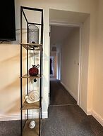 2br-sleeps6-parking-petsok-balcony-countryside