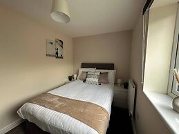 2br-sleeps6-parking-petsok-balcony-countryside