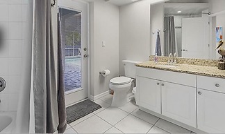 Family Friendly - Private Pool - Sleeps 10