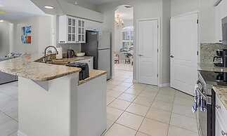 Family Friendly - Private Pool - Sleeps 10