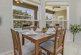 Family Friendly - Private Pool - Sleeps 10