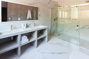 Eze Beach Residence