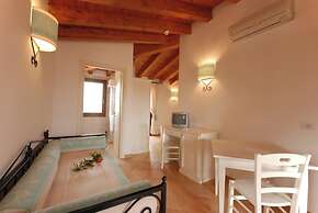 Il Mirto Appartamenti, Ac e Wifi, Gallura