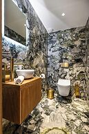 Silverstone by Alpine Resorts