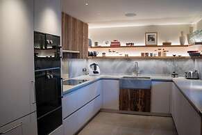 Silverstone by Alpine Resorts