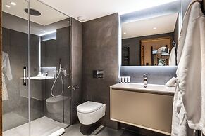 Silverstone by Alpine Resorts