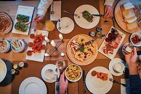 Silverstone by Alpine Resorts