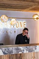 Silverstone by Alpine Resorts