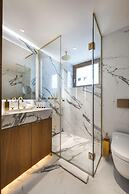 Silverstone by Alpine Resorts