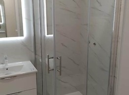 Villa Sunrise With Outdoor Pool