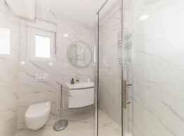 Villa Sunset With Outdoor Pool