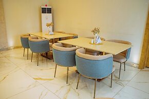 Check Inn Hotels Apo