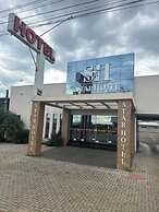 STAR HOTEL