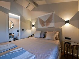 Radiant and Secluded Villa With Pool