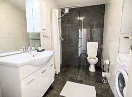 Sleek and Stylish Umag Apartments With Sea View