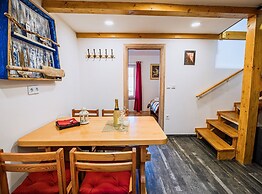 Sleek and Stylish Umag Apartments With Sea View