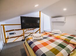Sleek and Stylish Umag Apartments With Sea View