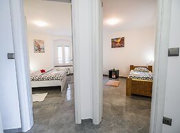Sleek and Stylish Umag Apartments With Sea View