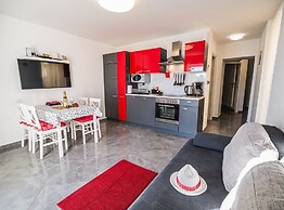 Sleek and Stylish Umag Apartments With Sea View