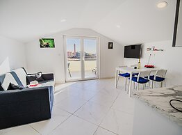 Sleek and Stylish Umag Apartments With Sea View