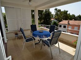 Comfortable and Sunny Rovinj Apartment